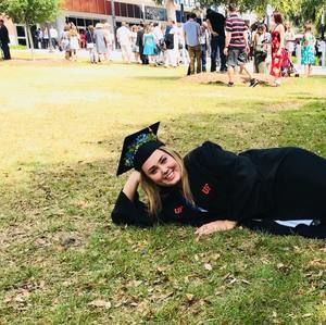 Meet your Posher, Sabrina